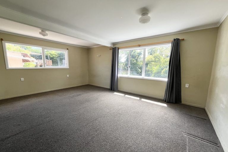 Photo of property in 47 Pomaria Road, Henderson, Auckland, 0610
