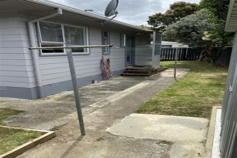 Photo of property in 1/5 Balmerino Avenue, Red Hill, Papakura, 2110