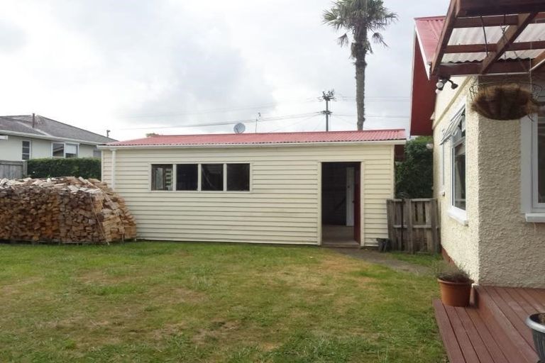 Photo of property in 259 Carrington Street, Vogeltown, New Plymouth, 4310