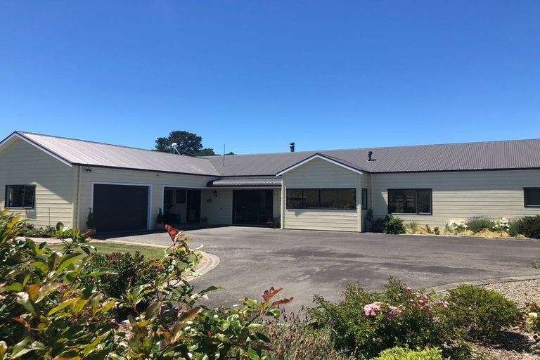 Photo of property in 75 Pohangina Road, Ashhurst, Palmerston North, 4470