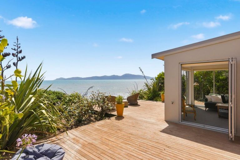 Photo of property in 60 The Esplanade, Raumati South, Paraparaumu, 5032