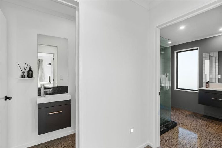 Photo of property in 25 Katrine Drive, Marshland, Christchurch, 8083