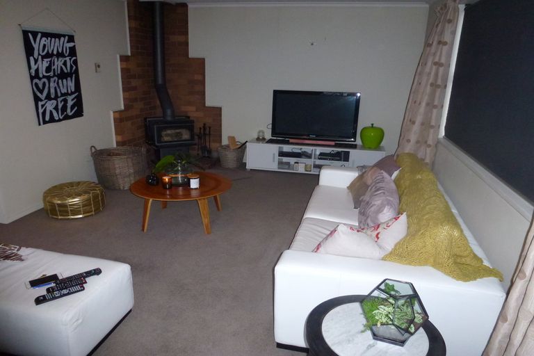 Photo of property in 73 Ashworth Street, Alexandra, 9320