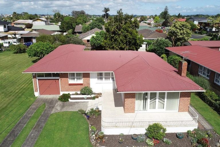 Photo of property in 26 Shirley Avenue, Papakura, 2110