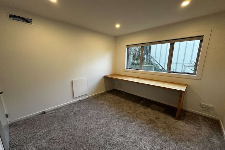 Photo of property in 165 Townsend Road, Miramar, Wellington, 6022