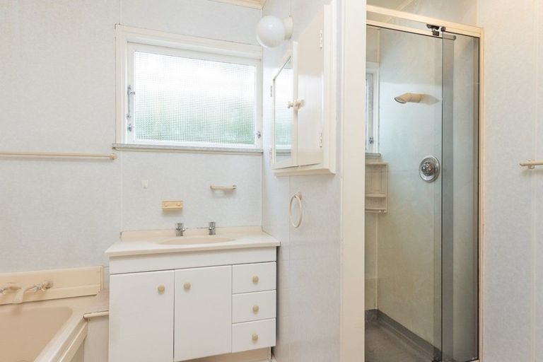 Photo of property in 24 Jordan Terrace, Lansdowne, Masterton, 5810