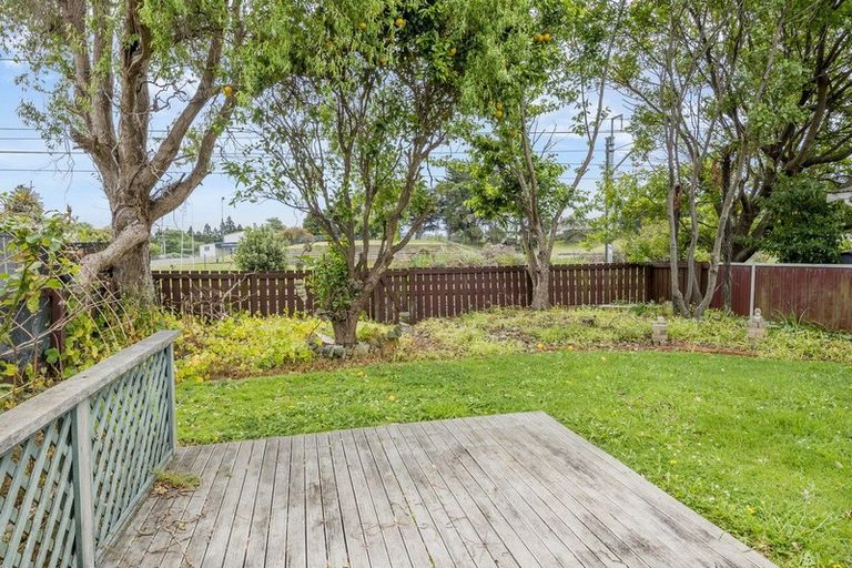Photo of property in 3a Buckley Grove, Paraparaumu, 5032