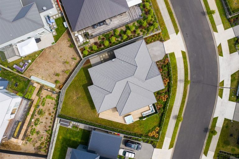 Photo of property in 19 Kuku Avenue, Red Beach, 0932