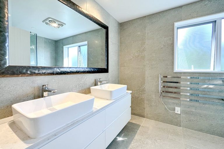 Photo of property in 14 Nils Andersen Road, Whenuapai, Auckland, 0618