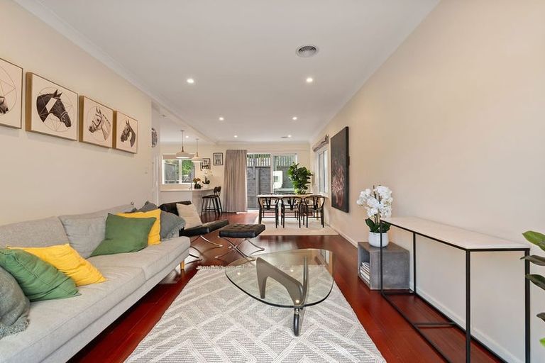 Photo of property in 3 Makara Road, Karori, Wellington, 6012