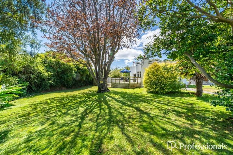 Photo of property in 51 Rossiter Avenue, Waterloo, Lower Hutt, 5011