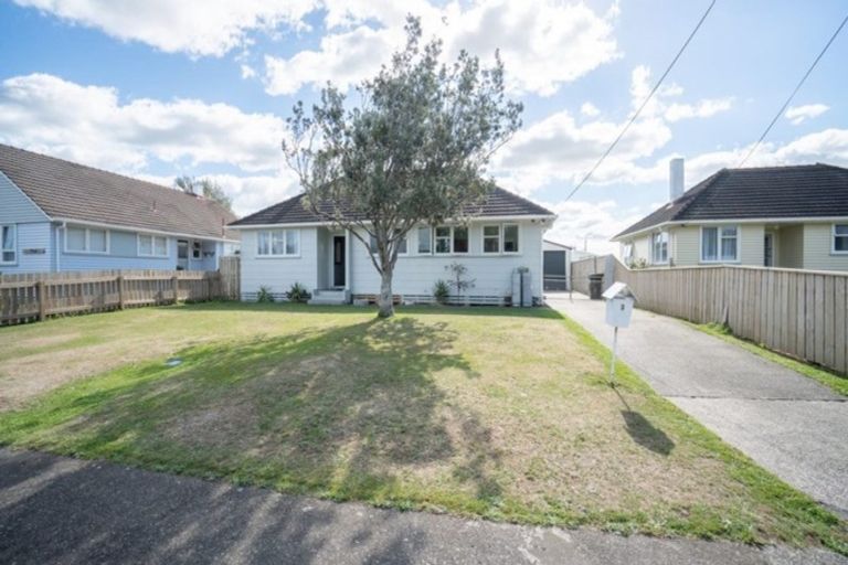 Photo of property in 3 Ventura Grove, Bulls, 4818