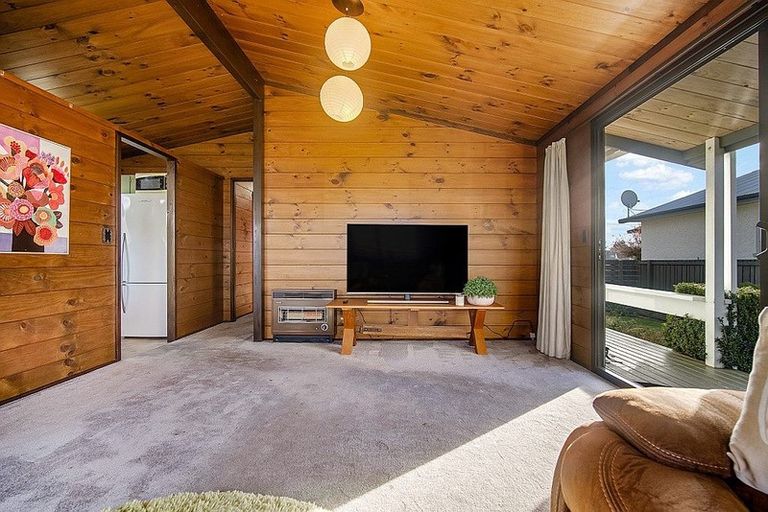 Photo of property in 247 Tukapa Street, Westown, New Plymouth, 4310