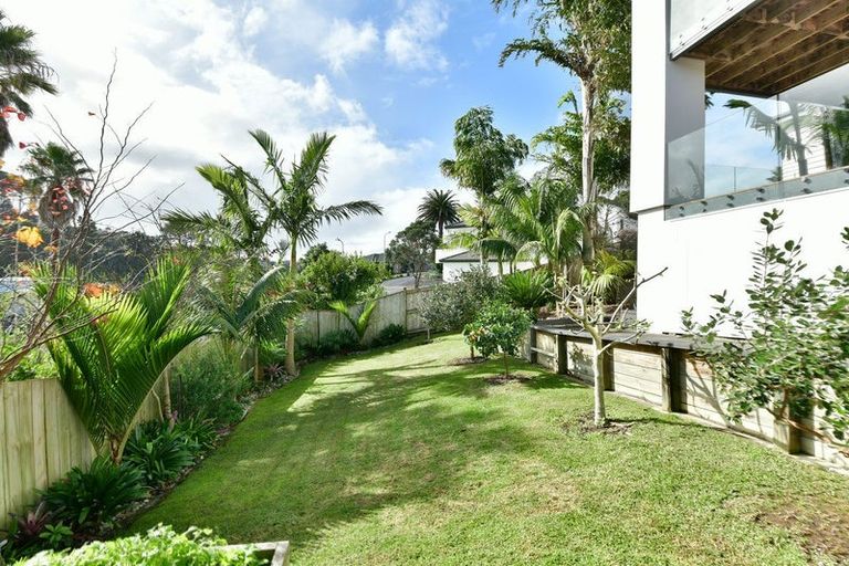 Photo of property in 27 Coralsea Way, Arkles Bay, Whangaparaoa, 0932