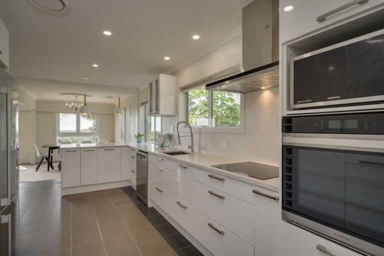 Photo of property in 700a Papamoa Beach Road, Papamoa Beach, Papamoa, 3118