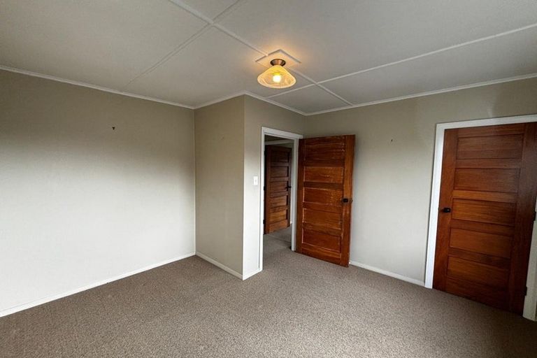 Photo of property in 4 Maranui Street, Welbourn, New Plymouth, 4310