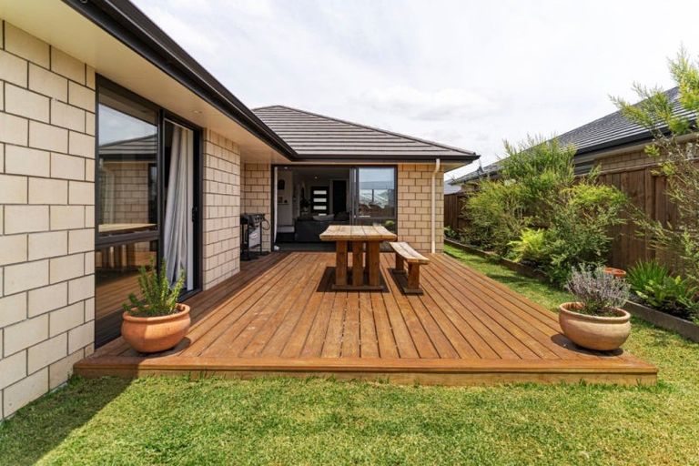 Photo of property in 26 Kanapa Close, Papamoa, 3118