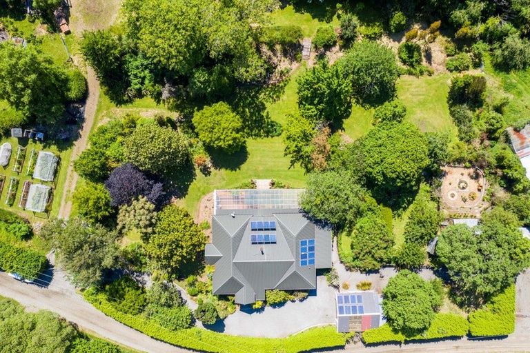 Photo of property in 497 Prices Valley Road, Prices Valley, Little River, 7591