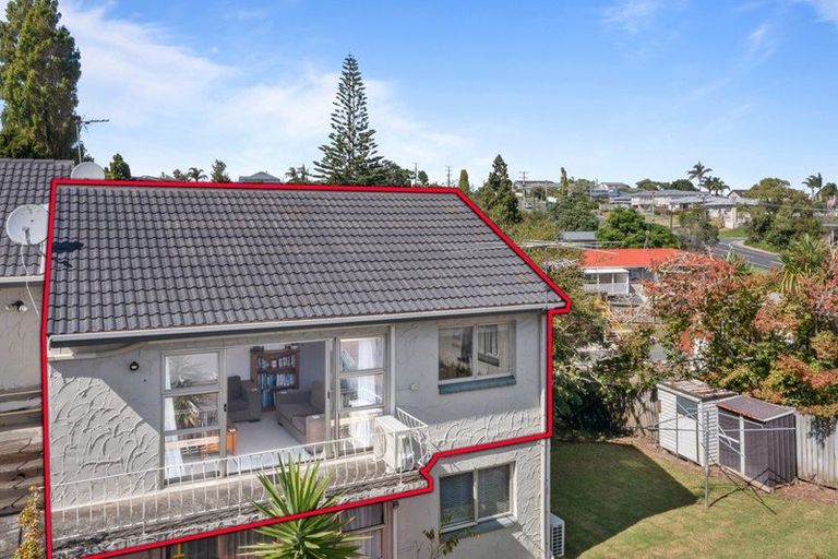 Photo of property in 11/29 James Street, Glenfield, Auckland, 0629