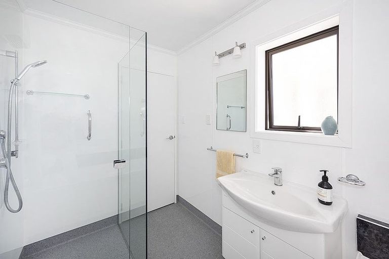 Photo of property in 20 Monk Street, Herbert, Oamaru, 9495