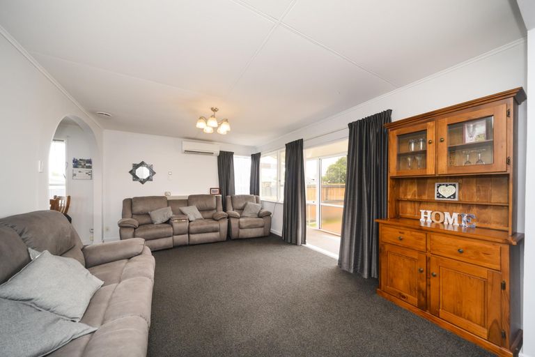 Photo of property in 39 Wood Street, Takaro, Palmerston North, 4410