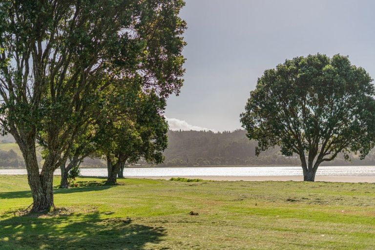 Photo of property in 108 Waterways Parade, Pauanui, Hikuai, 3579