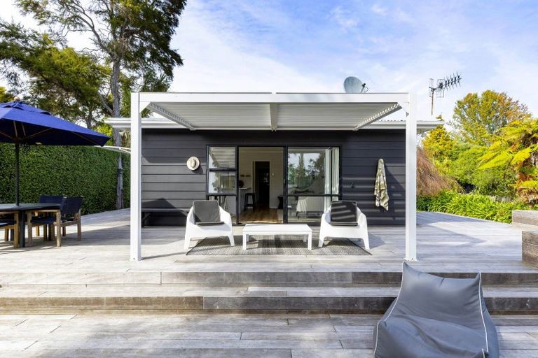 Photo of property in 242 Rereahu Avenue, Hatepe, Turangi, 3382