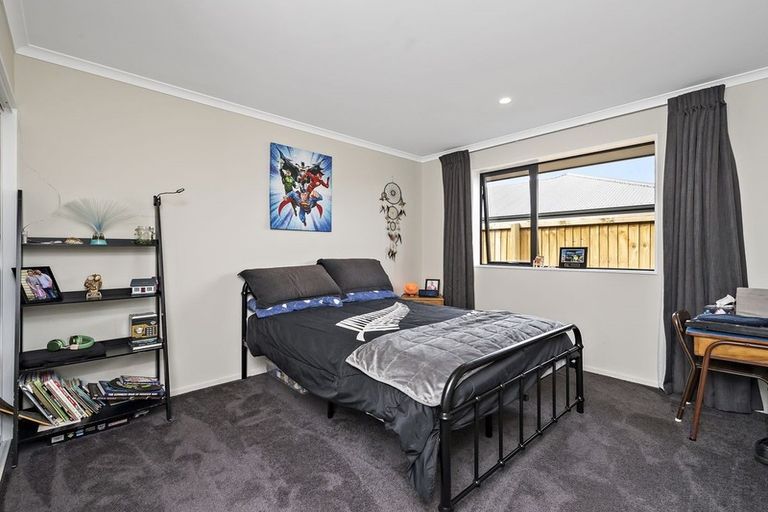 Photo of property in 74 Stationmasters Way, Prebbleton, 7604