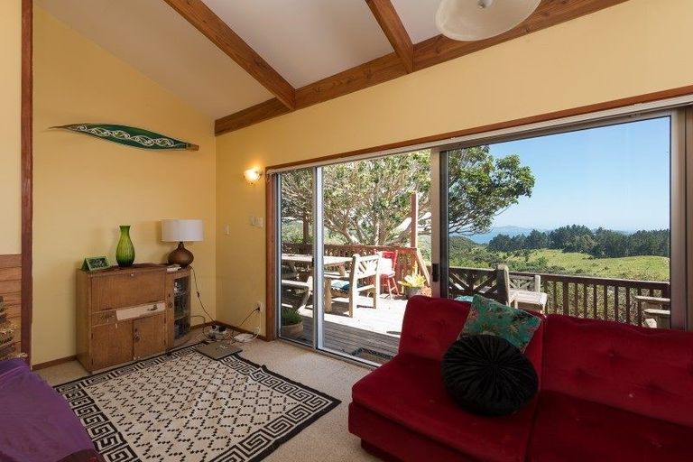 Photo of property in 250 Paroa Bay Road, Russell, 0272