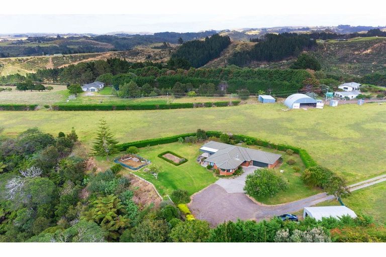 Photo of property in 204c Tram Gully Road, Manukau Heads, Waiuku, 2684