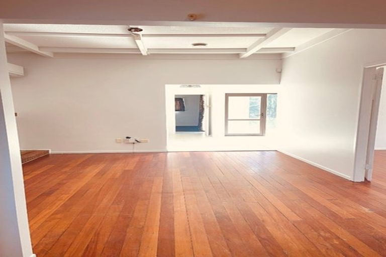 Photo of property in 1/39 Weymouth Road, Manurewa, Auckland, 2102