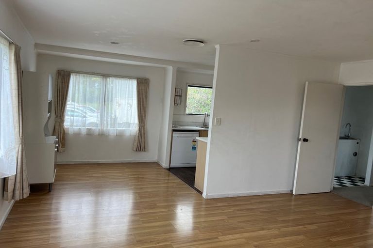 Photo of property in 3/11 Fruitvale Road, New Lynn, Auckland, 0600