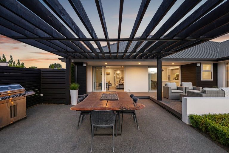 Photo of property in 12 Quarters Place, Halswell, Christchurch, 8025