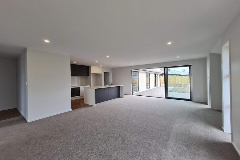 Photo of property in 136 Chinnerys Road, Woodend, 7610