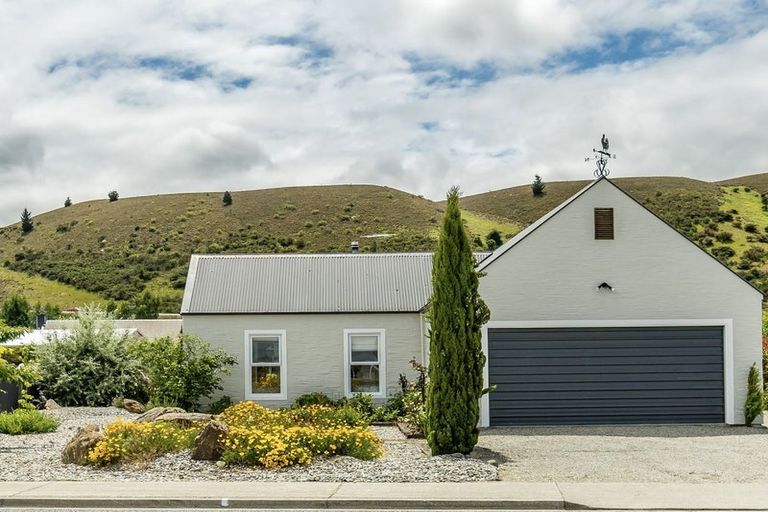 Photo of property in 142 Hazlett Street, Clyde, 9330