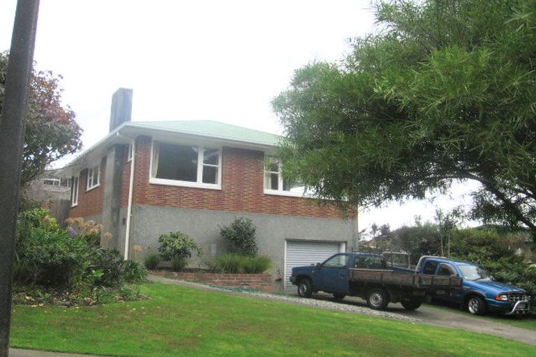 Photo of property in 62 Dowse Drive, Maungaraki, Lower Hutt, 5010