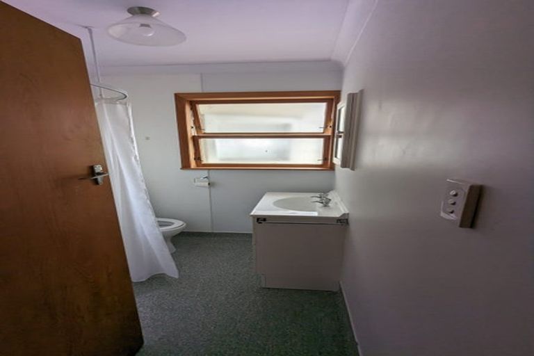 Photo of property in 171 Cambridge Street, Levin, 5510