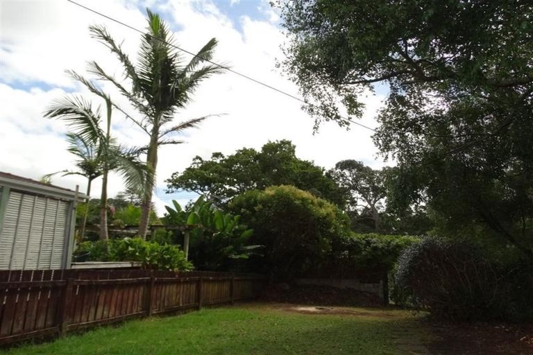 Photo of property in 1/1 Hastie Avenue, Mangere Bridge, Auckland, 2022