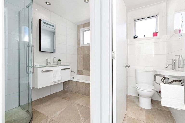 Photo of property in 34b Sainsbury Road, Fernhill, Queenstown, 9300