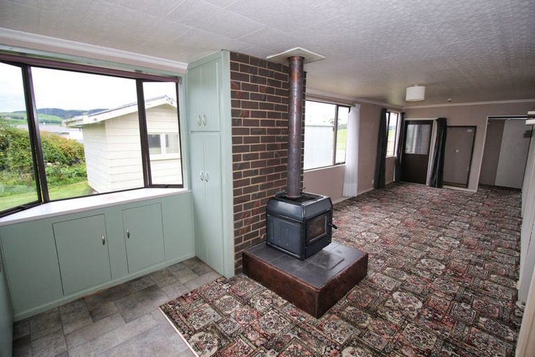 Photo of property in 26 Tokanui-haldane Road, Tokanui, 9884