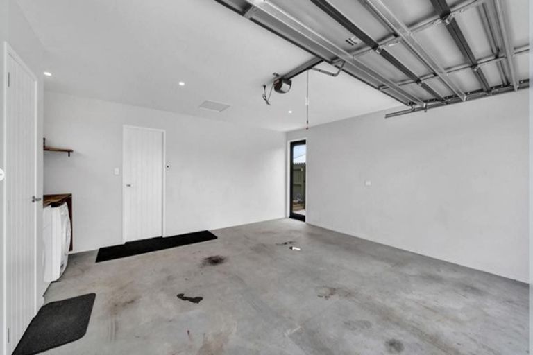 Photo of property in 6 Matai Place, Hawera, 4610