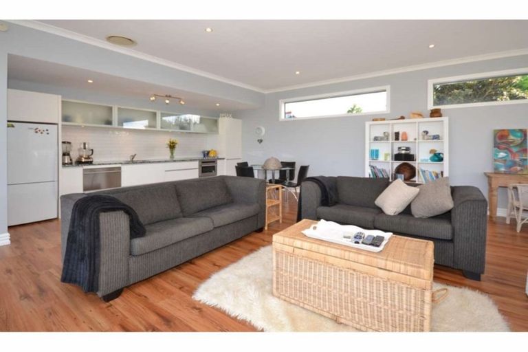 Photo of property in 47 Doves Bay Road, Kerikeri, 0294