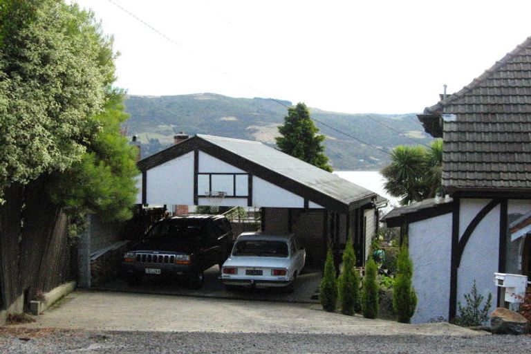 Photo of property in 29 Howard Street, Macandrew Bay, Dunedin, 9014