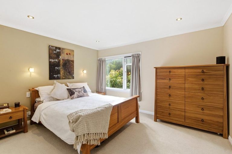 Photo of property in 92 Amritsar Street, Khandallah, Wellington, 6035