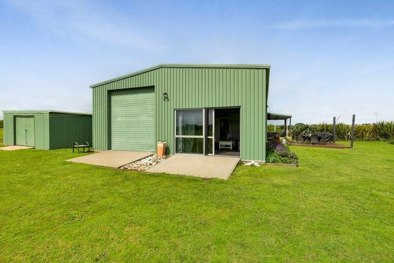 Photo of property in 219 Brown Road, Brixton, Waitara, 4382