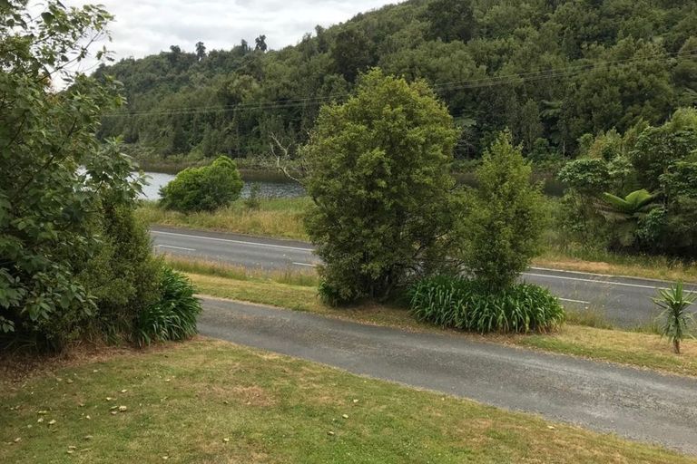 Photo of property in 85 State Highway 30, Lake Rotoma, Rotorua, 3074