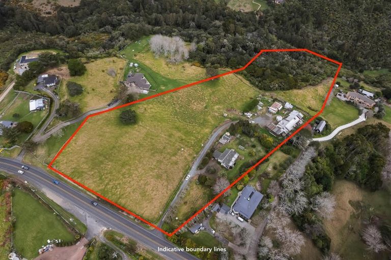 Photo of property in 375 Whitford Road, Whitford, Howick, 2571