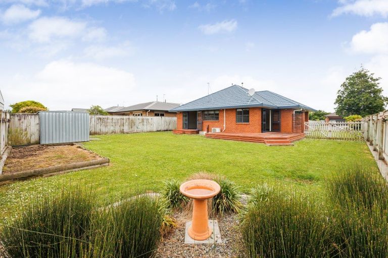 Photo of property in 38 Parnell Heights Drive, Kelvin Grove, Palmerston North, 4414