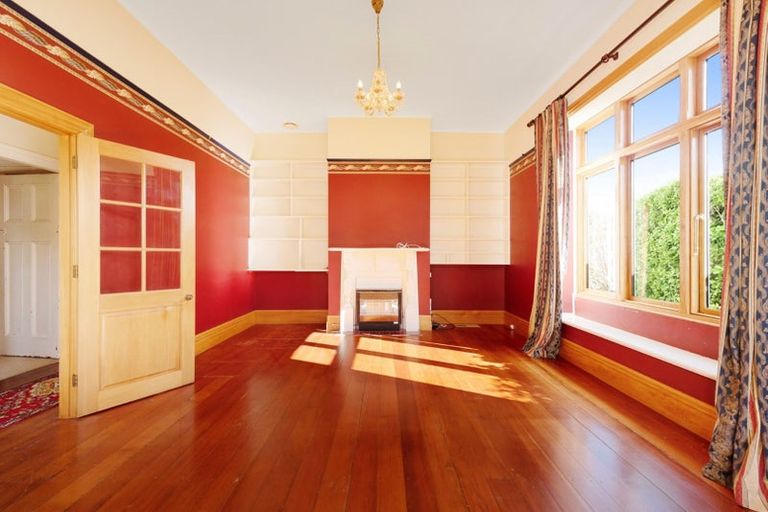 Photo of property in 3 Harbour View Road, Northland, Wellington, 6012