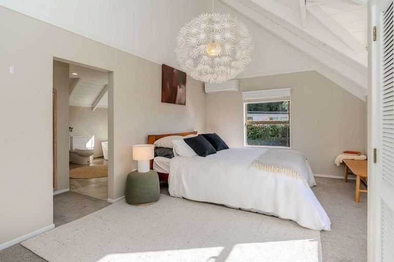 Photo of property in 74 Hone Heke Road, Kerikeri, 0230